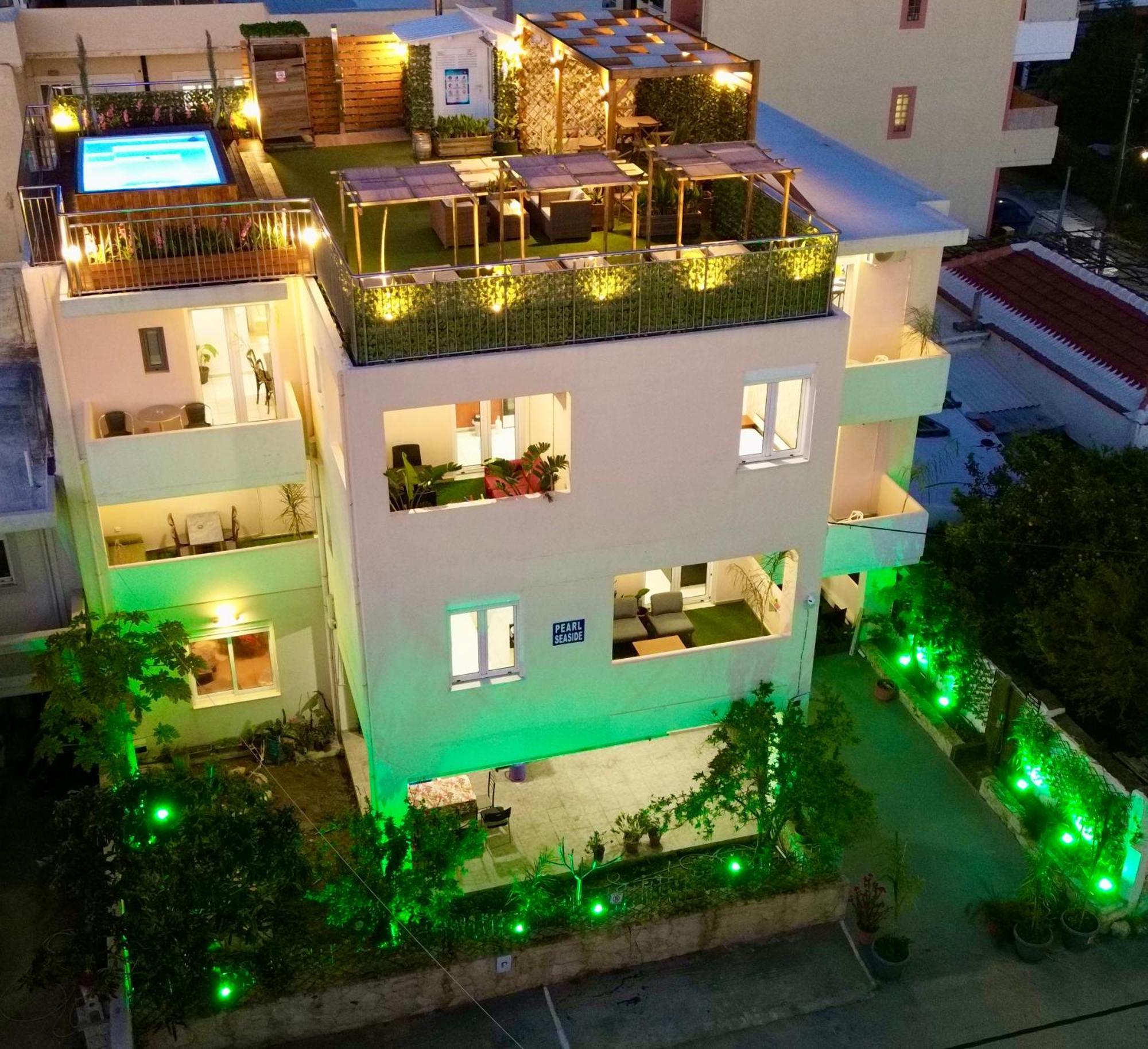 Pearl Seaside Cozy Apartments Chania  Bagian luar foto